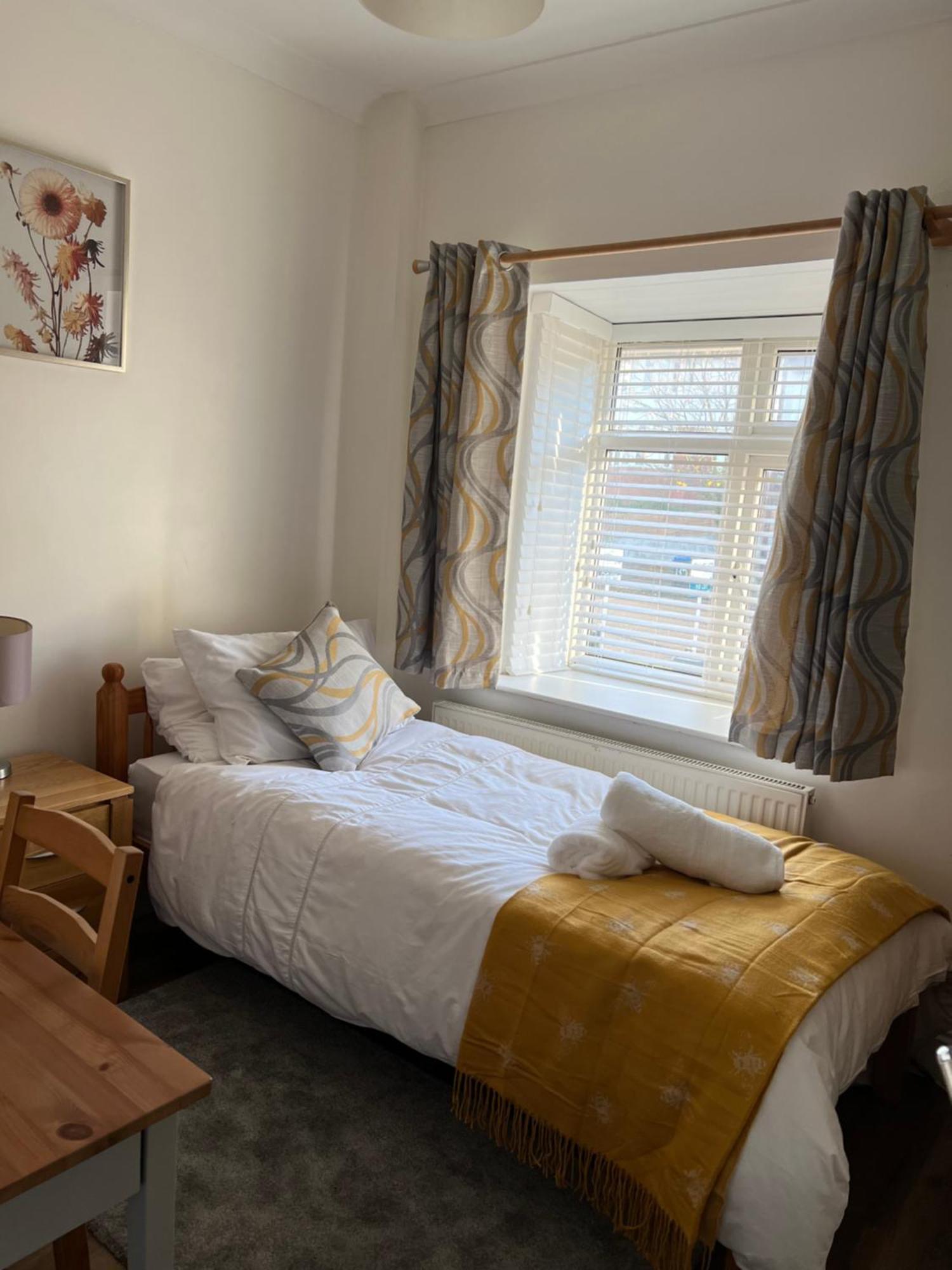 Comfortable Single Room Wembley Park/Stadium Londres Exterior foto
